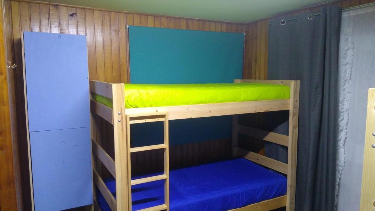Islanet Hostel & Bar Puerto Montt Eksteriør billede